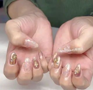 ネイル Ui_Amor (パラジェル)のネイルデザイン