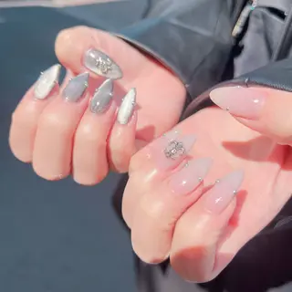 ネイル Emi lyのネイルデザイン