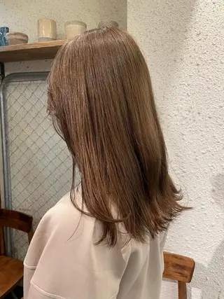 セミロング カラー SALOWIN下北沢所属・hazuki 🌝のヘアスタイル