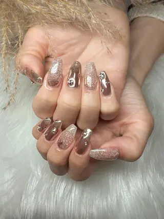 ネイル 💅ネイルハウス🏡 🎀TOMO🎀のネイルデザイン