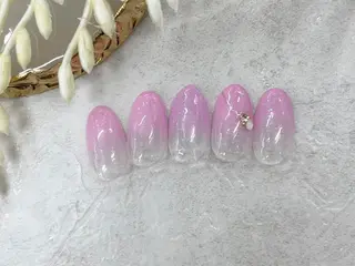 ネイル 鈴木 菜桜のネイルデザイン