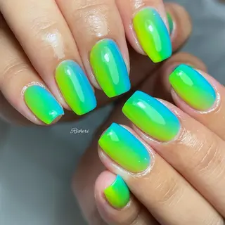 ミディアム ネイル richeri beautyのネイルデザイン