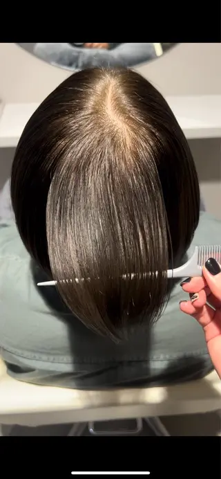 ショート カラー 東尾 凜のヘアスタイル