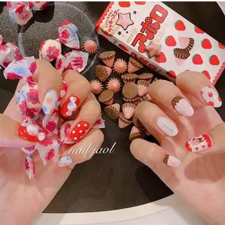 ミディアム nail jaol池袋店所属・ネイルJaol 池袋のネイルデザイン