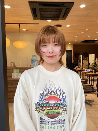 ショート カラー 似合わせ レイヤー須川のヘアスタイル