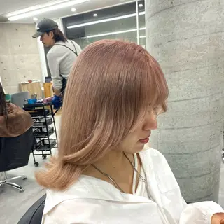 ミディアム カラー Welring hair salon所属・Runa/大人 かわいいハイトーンのヘアスタイル