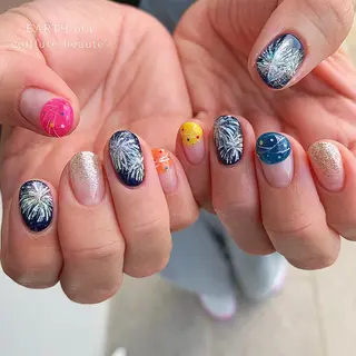 ネイル Rena colore'のネイルデザイン