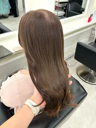 ロング カラー Parve Mix / 根本 梨湖🫧のヘアスタイル