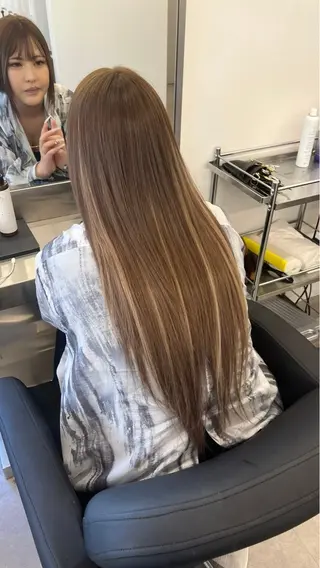 ロング 写真映えする ブリーチ🤩店長レンのヘアスタイル