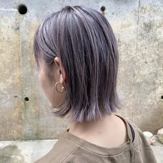 ショート カラー DEE okazakiのヘアスタイル