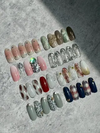 ネイル 岡村 歩美のネイルデザイン