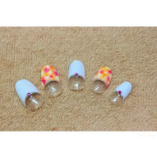 ネイル 痛ネイル/ワンホン/ フィルイン/長さだしのネイルデザイン