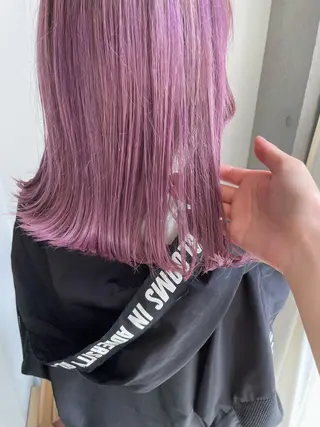 ミディアム カラー Asti blanche所属・ショート/ブリーチ mizuki🐋のヘアスタイル