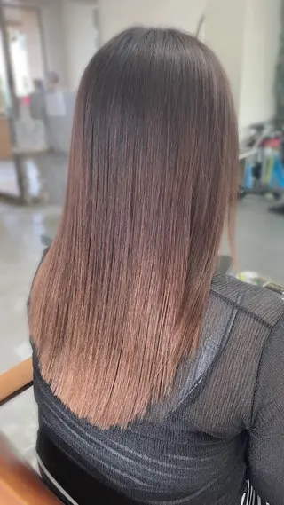 nico麻生 加賀谷 すみれのヘアスタイル