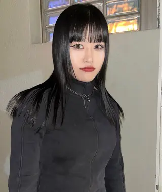 ロング カラー sliver ・siki /YUIのヘアスタイル