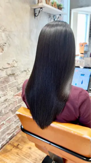 ロング パーマ 美髪ヘッドスパ🫧 西山紗奈江💆‍♀️のヘアスタイル