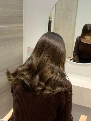 ロング カラー パーマ ヘアアレンジ メンズ キッズ ネイル マツエク・マツパ アイブロウ 🤍韓国風/艶髪🤍 鳥越美羽のヘアスタイル