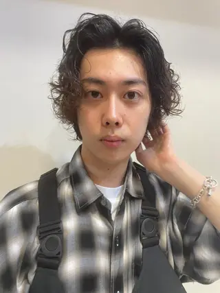 メンズ パーマ カラー CEINE+ officialのヘアスタイル