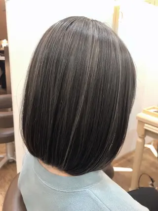 ショート カラー 西野 美空🍊のヘアスタイル