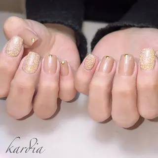 ネイル καρδιά -ｶﾙﾃﾞｨｱ-のネイルデザイン