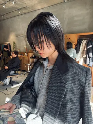 ミディアム wewe: momoeのヘアスタイル