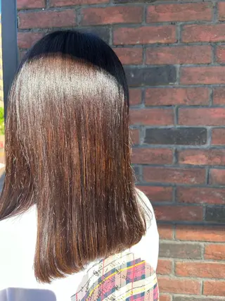 セミロング 美容しょうへいの店所属・吉川 茉由子のヘアスタイル