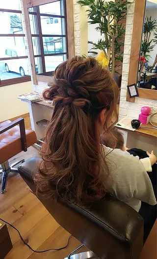 ヘアアレンジ Hair&Make CheriCherie所属・井上 真利のヘアスタイル