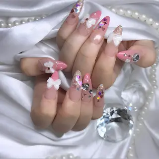 ネイル Yudia 🫧Kyokaのネイルデザイン