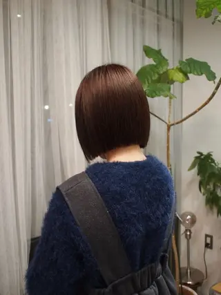 ショート カラー 草場 遼子/ショートカットのヘアスタイル