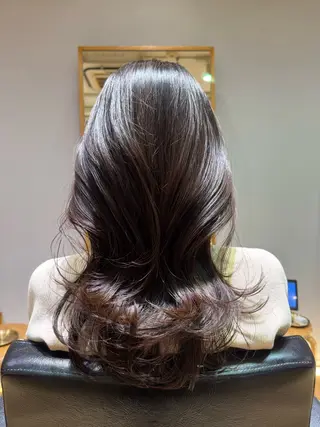 ミディアム 🌱艶髪ストレート✨ 🦖せりか🦖のヘアスタイル