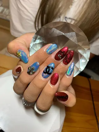 ネイル LAVISH nail salonのネイルデザイン