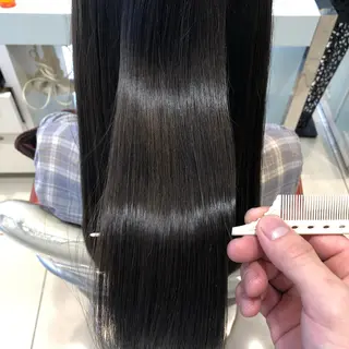 ロング ブリーチカラー特化 碇　英朗のヘアスタイル