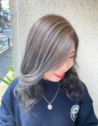 セミロング カラー 【ピンク/韓国ヘア/ ヘアセット】亜海のヘアスタイル