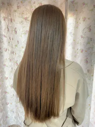 ロング カラー glosstokyo所属・縮毛矯正技師須藤玲人 髪質改善師ゴトウのヘアスタイル