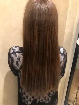 カラー カワサキ ヒナコのヘアスタイル