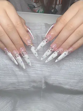 ネイル Lee Ainのネイルデザイン