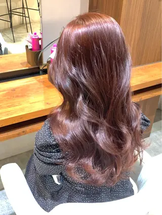 ロング ブリーチなしダブル/ レイヤーカット 小棹のヘアスタイル