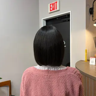 ショート rina/ レディースカットのヘアスタイル