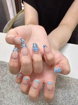 ネイル Guarendo錦糸町店所属・ガレンドウ 白澤 愛子のネイルデザイン