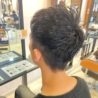 メンズ Stella hair mode所属・ステラヘアモード 井澤元樹のヘアスタイル