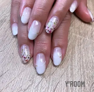 ネイル YUKA （ネイリスト）のネイルデザイン