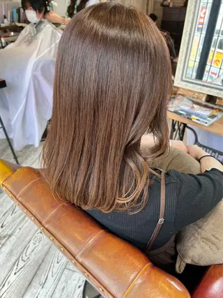 カラー 美濃 咲穂のヘアスタイル