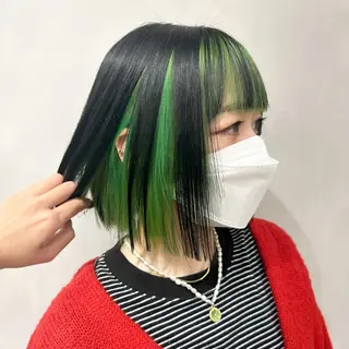 ショート カラー デザインカラー/パー マ🦖外岡咲希🦖のヘアスタイル