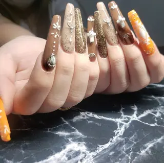 ロング ネイル クロキ 。のネイルデザイン