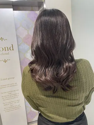 セミロング 顔周り\エクステ\ 透明感カラー\まりんのヘアスタイル