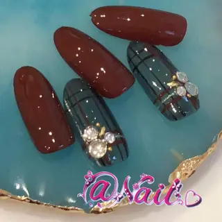 ネイル 小尾 栞のネイルデザイン