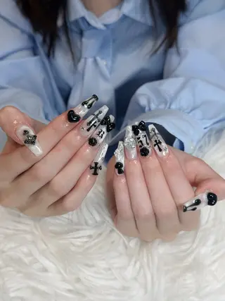 ネイル Julli NailStudioのネイルデザイン