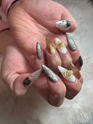 ネイル 黒須莉奈 IRYのネイルデザイン