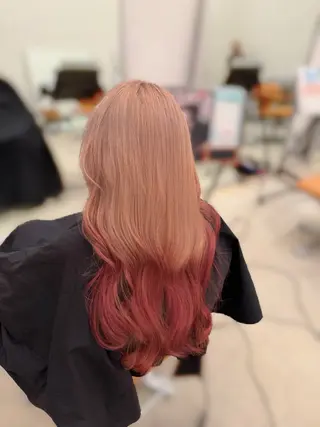 ロング カラー 萩原 紗妃のヘアスタイル