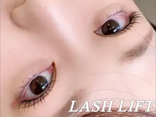 マツエク・マツパ eyelash　Fiara by CYAN 【フィアラバイシアン】所属・【河原町】Fiara by CYANのマツエク・マツパデザイン